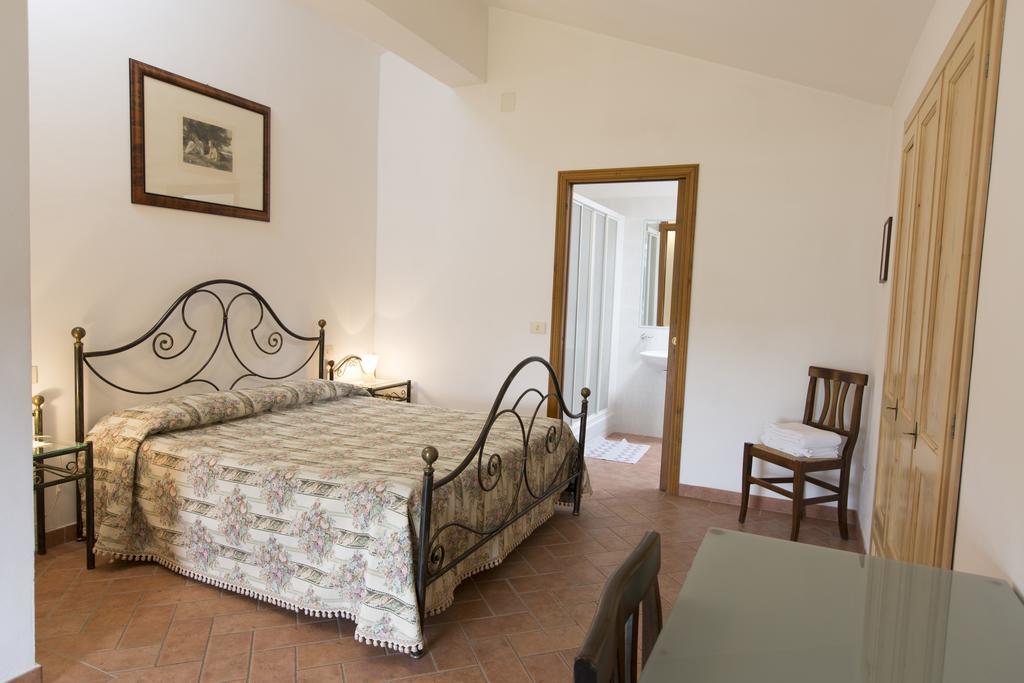 Casa Vacanza Le Case San Gimignano Exterior foto